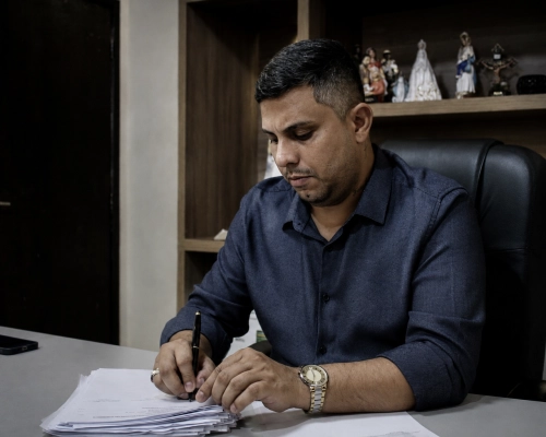 Prefeito de Livramento deverá optar pela neutralidade no segundo turno das eleições 2026